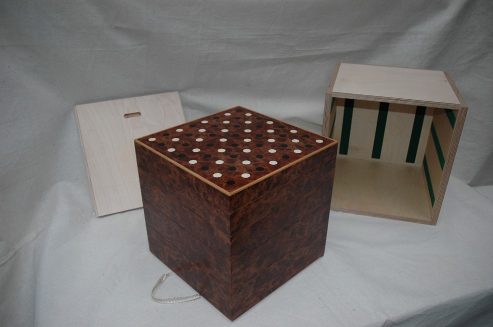 Chess boxes, sets and other games