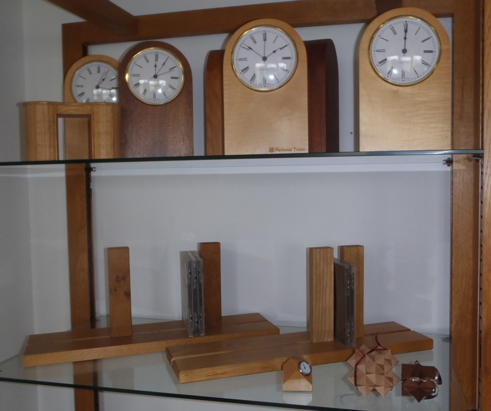 Small items, clocks, book ends
